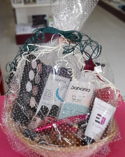 Cestas de belleza para mamá – Perfumería La Glorieta
