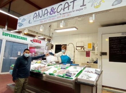 ¡Te llevamos el pescado bien fresco a casa!