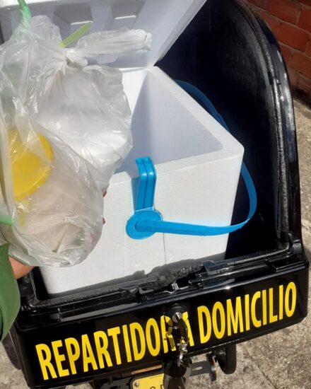 ¡Refréscate con un rico helado, granizado o batido!